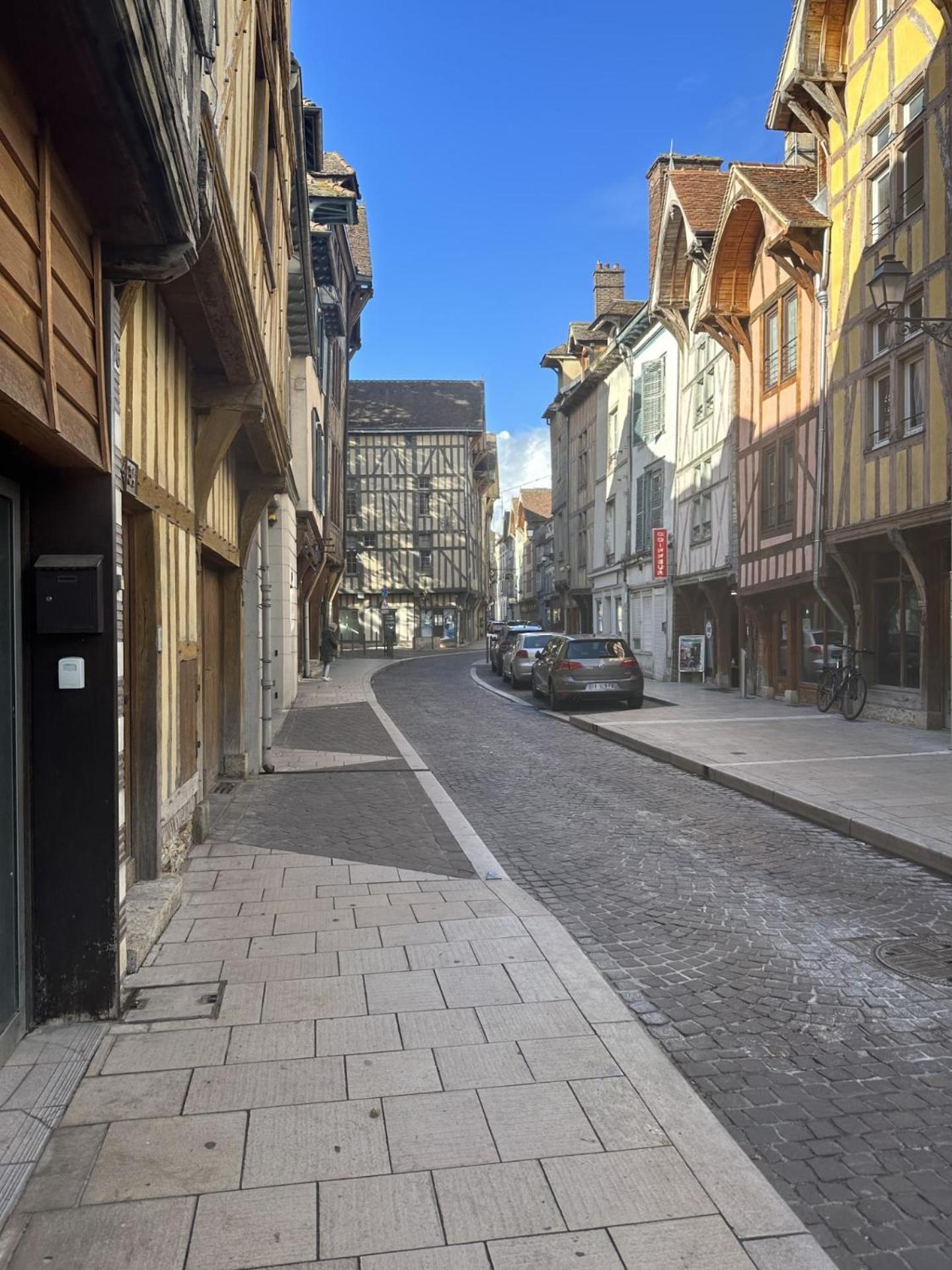 Maison Atypique En Centre-Ville 特鲁瓦 外观 照片